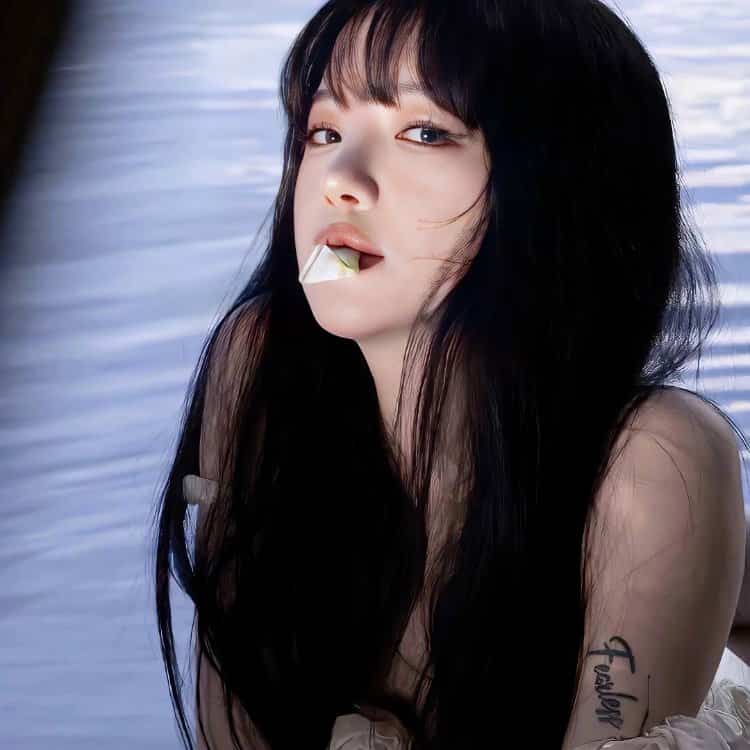 双面人生：身份谜团